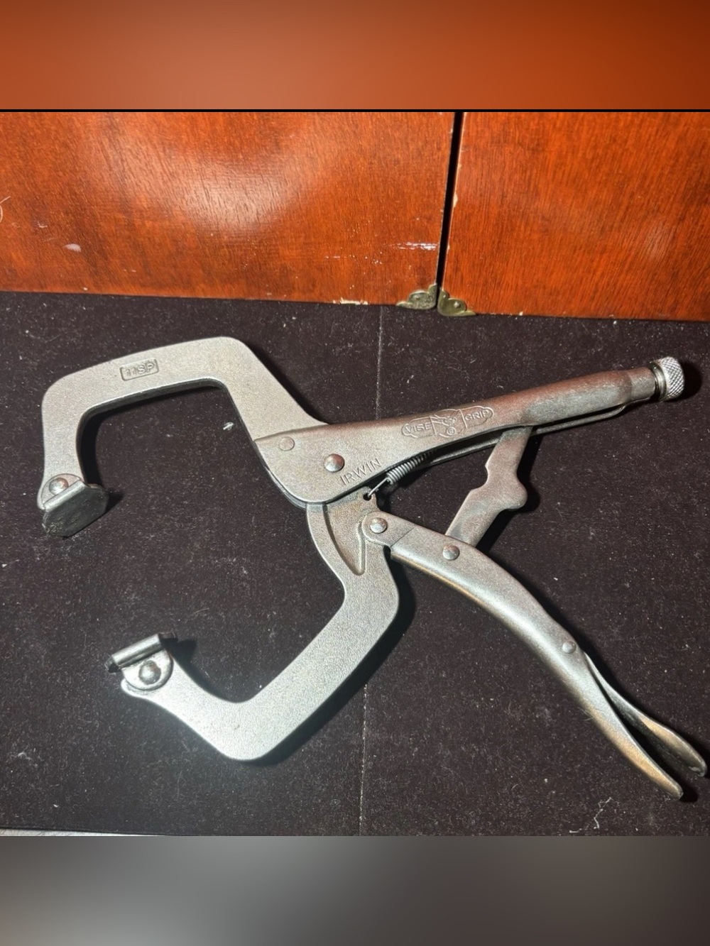 Irwin 11SP 11-Inch Locking C-Clamp with Swivel Pads - 20